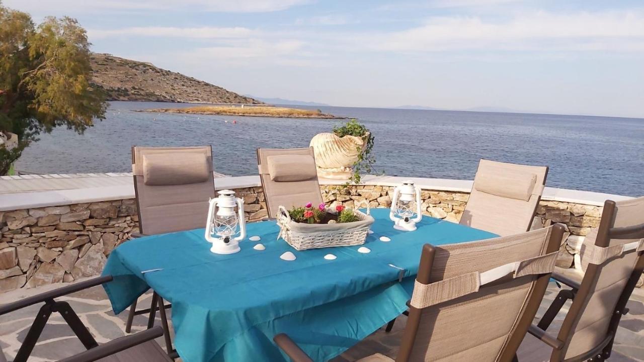 Guest House Gabriela Keratea Exterior photo